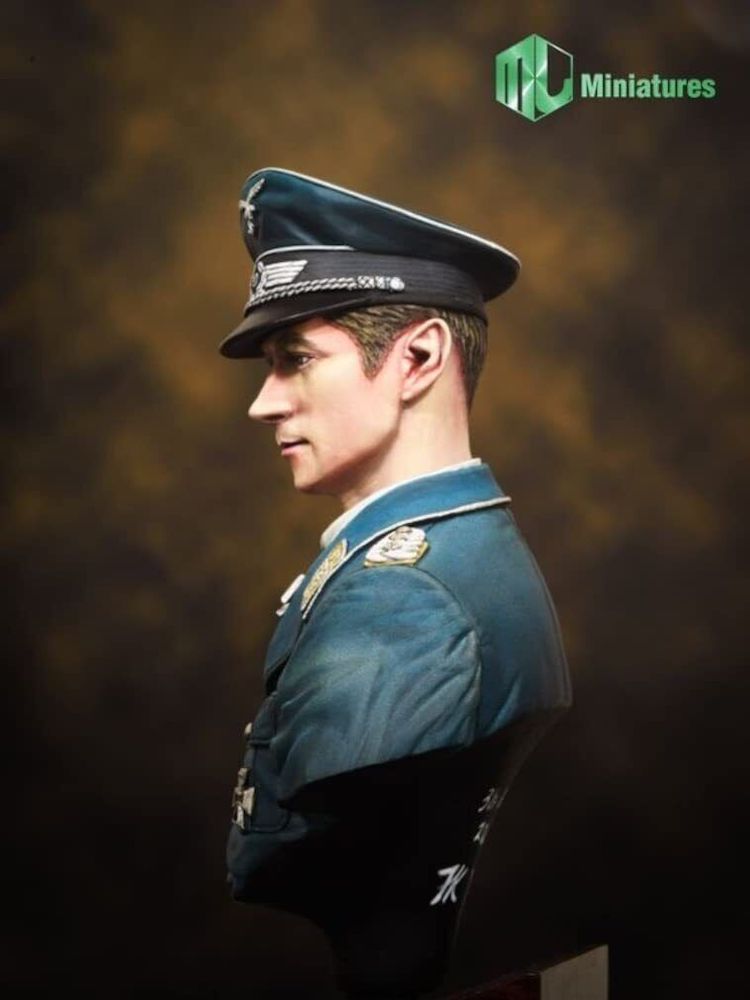 MJ Miniatures MJ10-007 1/10 scale Luftwaffe Ace Werner Moelders bust kit 2 - BlackMike Models