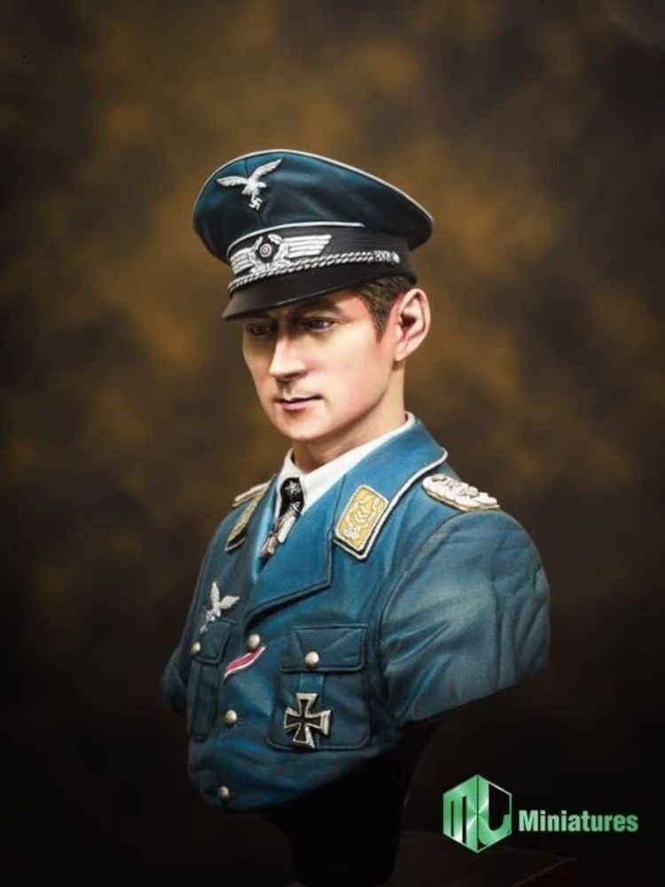 MJ Miniatures MJ10-007 1/10 scale Luftwaffe Ace Werner Moelders bust kit 1 - BlackMike Models