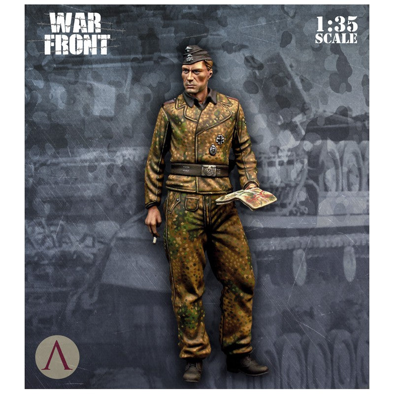 Scale75 War Front Figure Series 1/35 scale WW2 German SS Tanker Officer resin figure kit 1 - BlackMike Models