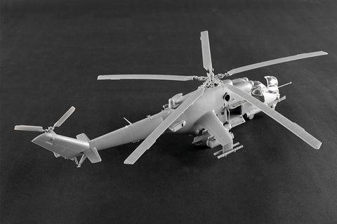 Zvezda 1:48 Soviet Attack Helicopter MIL MI-24P 'Hind' – Plastic Model Kit (4812)