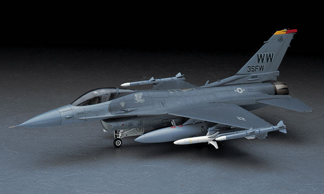 Hasegawa PT32 1/48 scale F-16CJ Fighting Falcon "Misawa Japan" plastic model kit example - BlackMike Models