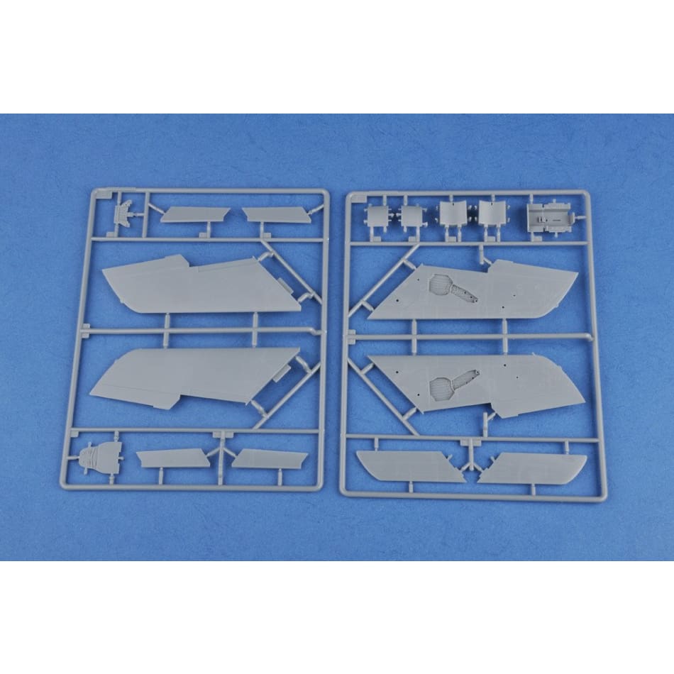 Hobby Boss 81726 1/48 Republic F-84F Thunderstreak - BlackMike Models